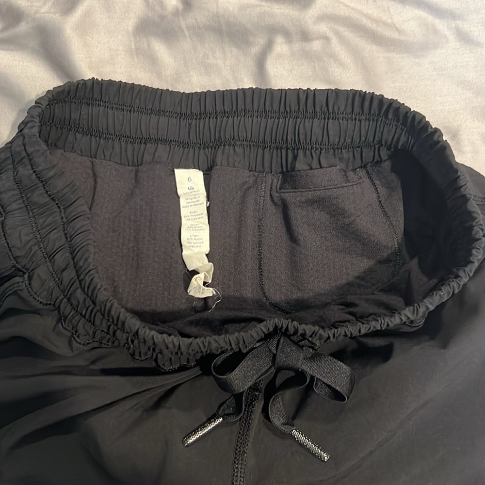 Lululemon running shorts - Picture 5 of 5